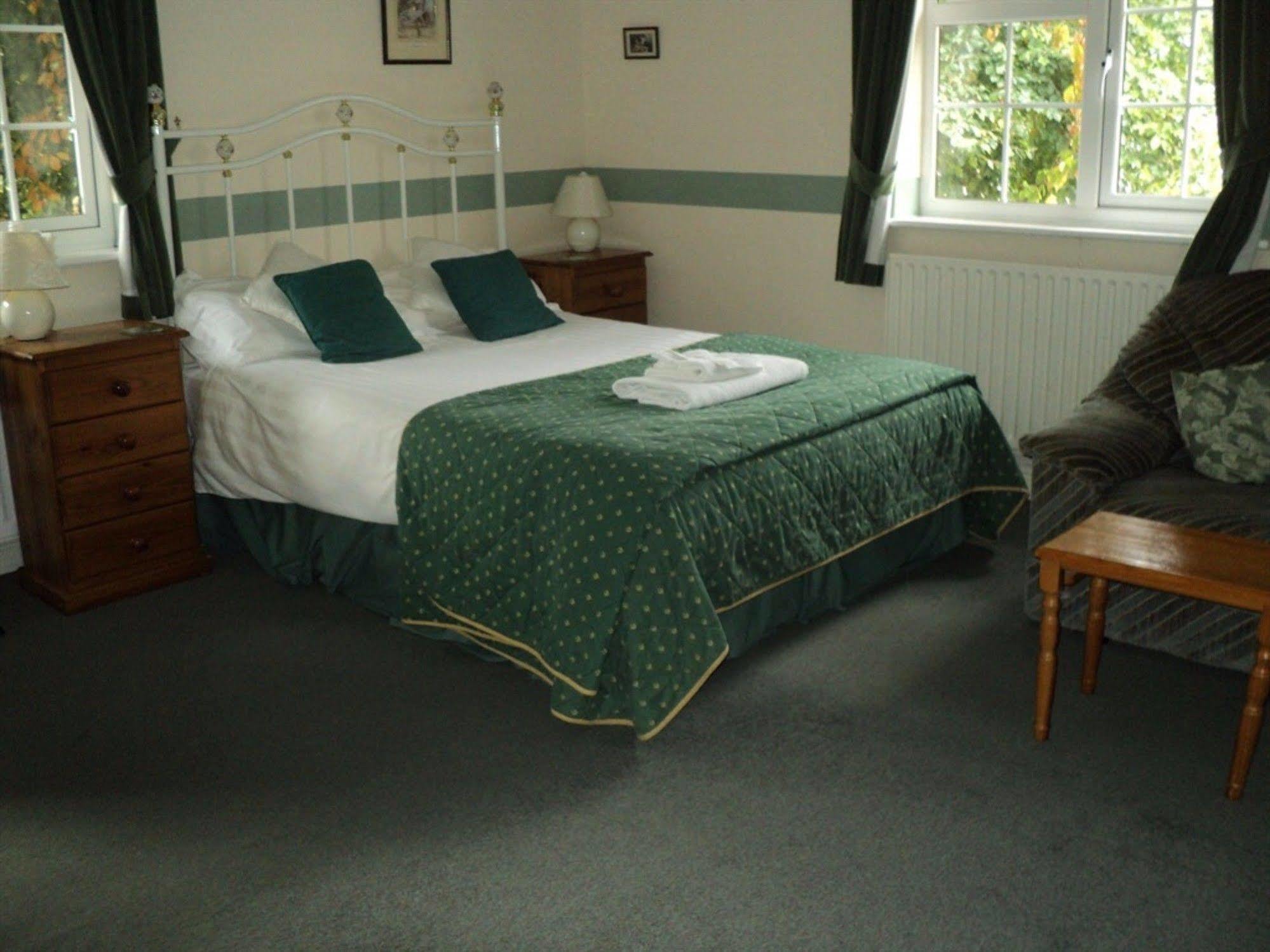 Grove House Guest House Telford Kültér fotó