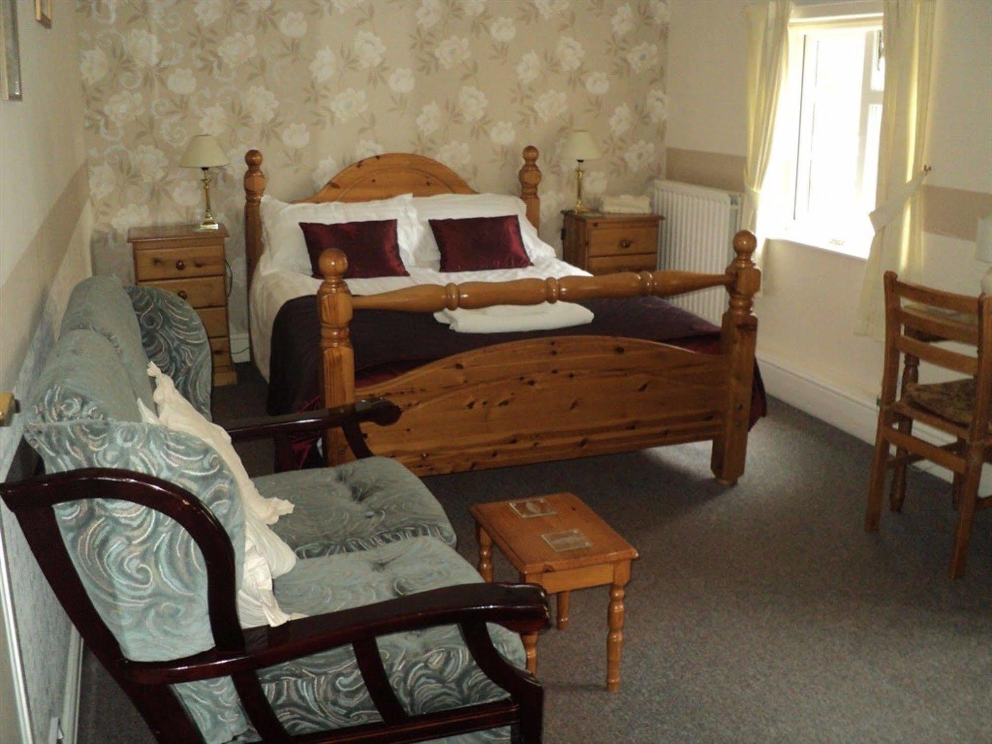 Grove House Guest House Telford Kültér fotó